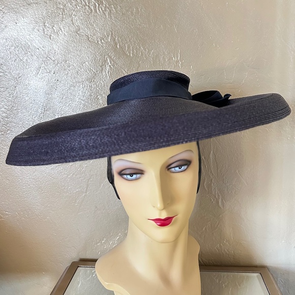 SPLENDID 1950s\' NAVY STRAW CART WEHEEL HAT WITH GROSGRAIN BAND main image 8
